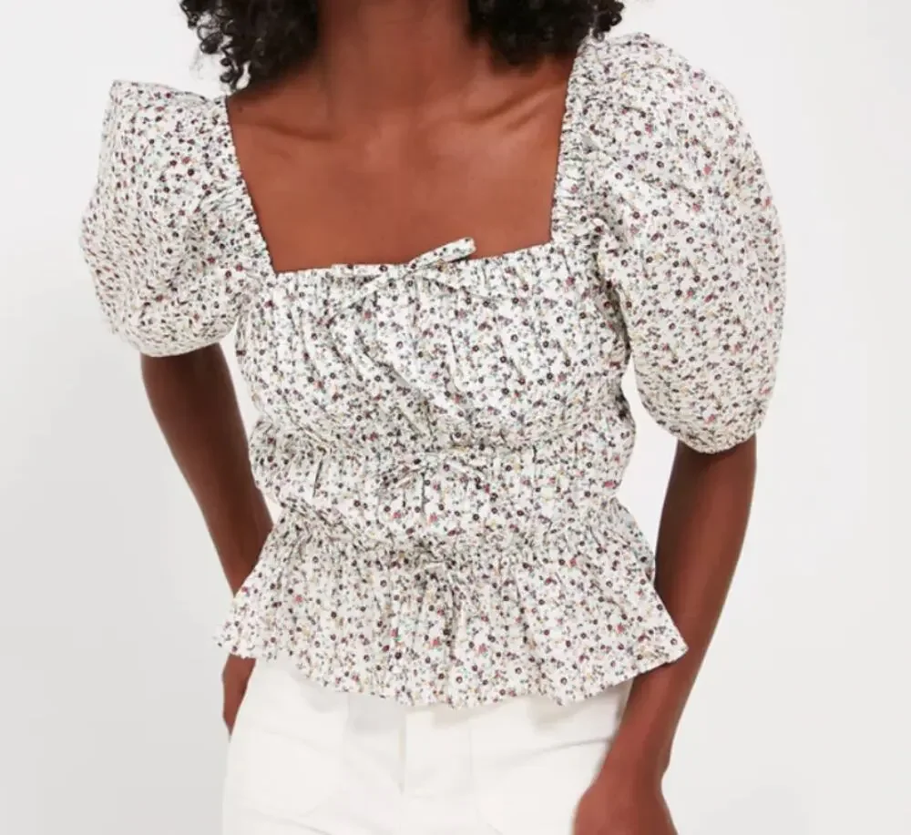 Hyacinth House Tuckernuck Floral Puff Sleeve Bow Payton Top Blouse White Medium